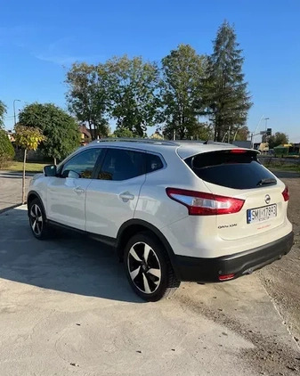 Nissan Qashqai cena 50700 przebieg: 210000, rok produkcji 2015 z Tychy małe 497